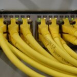 Switch con conexiones RJ45 conectadas