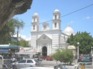 Iglesia central de la ciudad de iguala